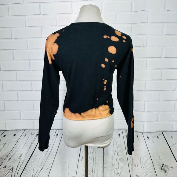 10/$25🦋 Nickelodeon Black Tie Dye Rugrats Cropped Sweatshirt - Size Small - Picture 4 of 9